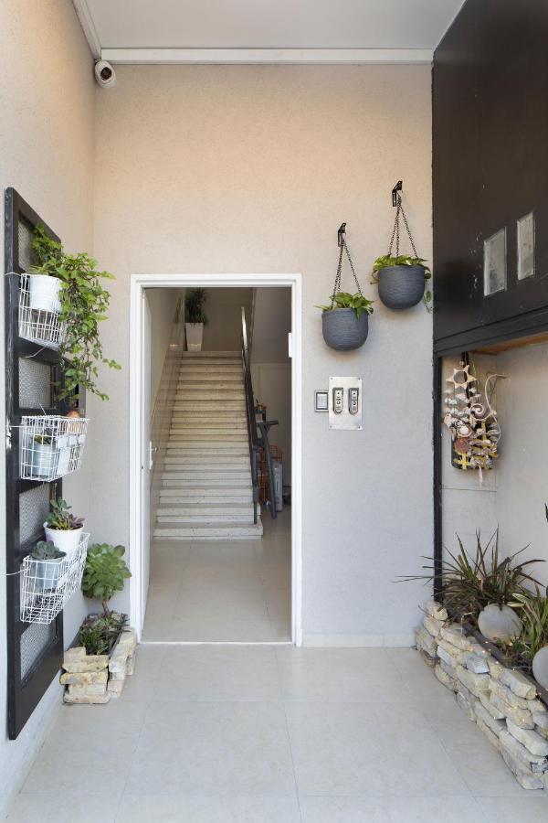 Urbanica Carmel- Apartments Haifa Luaran gambar